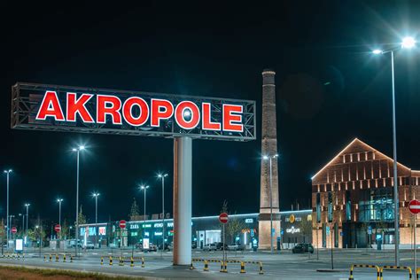 akropole riga.